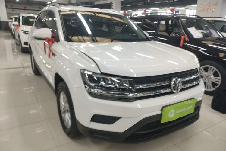 Used Volkswagen Tharu 2019 280TSI Two-Wheel-Drive Trend Edition China V Standard Front Right 45 Deg