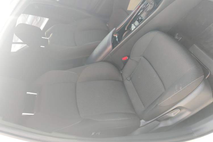 Used Toyota IZOA 2020 2.0L Enjoy Edition
