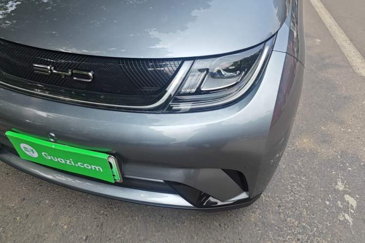 Used BYD Dolphin 2023 420 km Fashion Edition
