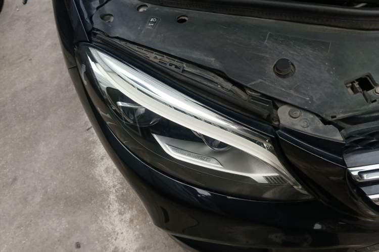 Used Mercedes-Benz GLE 2016 GLE 450 AMG 4MATIC Right Front Headlight