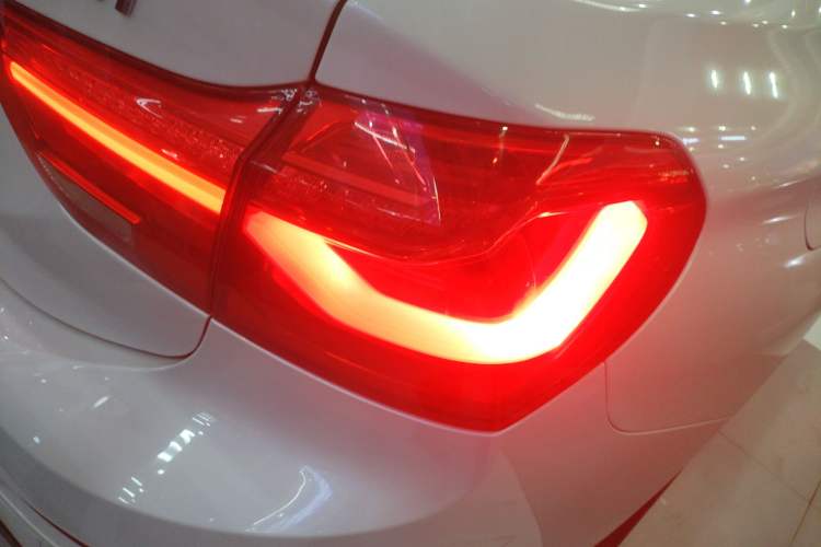 Used BMW 1 Series 2017 118i Design Package Model
