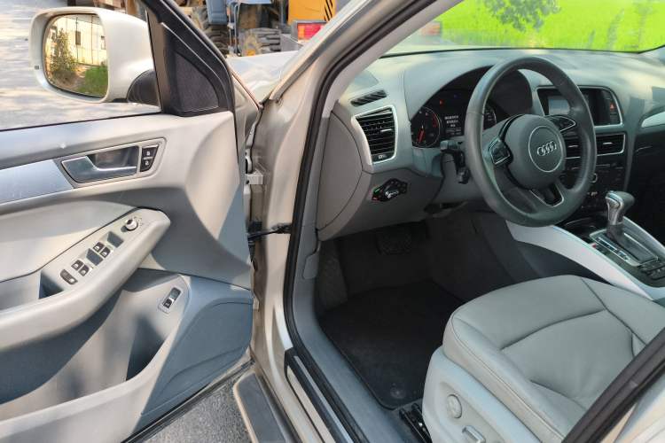 Used Audi Q5 2013 40 TFSI Technology Edition
