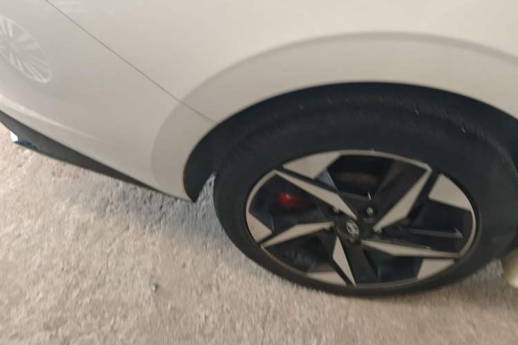 Used Hyundai Elantra 2021 1.5L CVT GLX Elite Edition Right Rear Wheel Hub