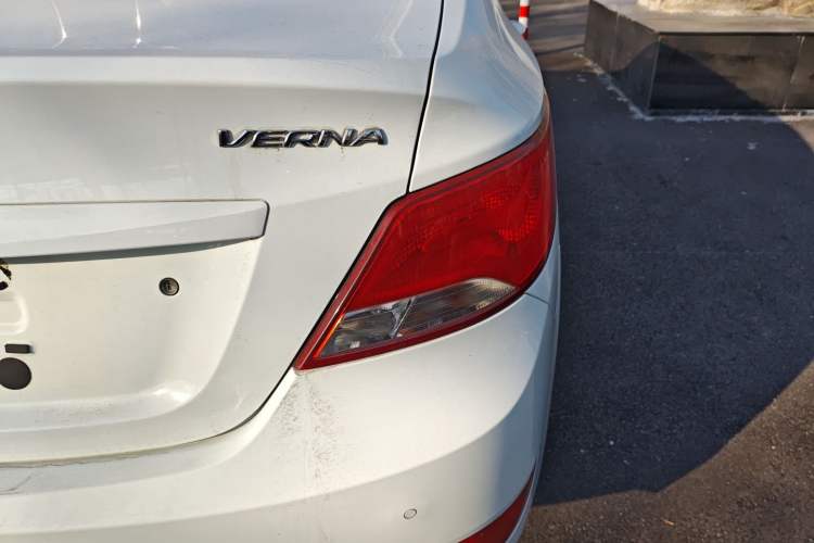 Used Hyundai Verna (older generation) 2014 1.4L Automatic Smart GLS