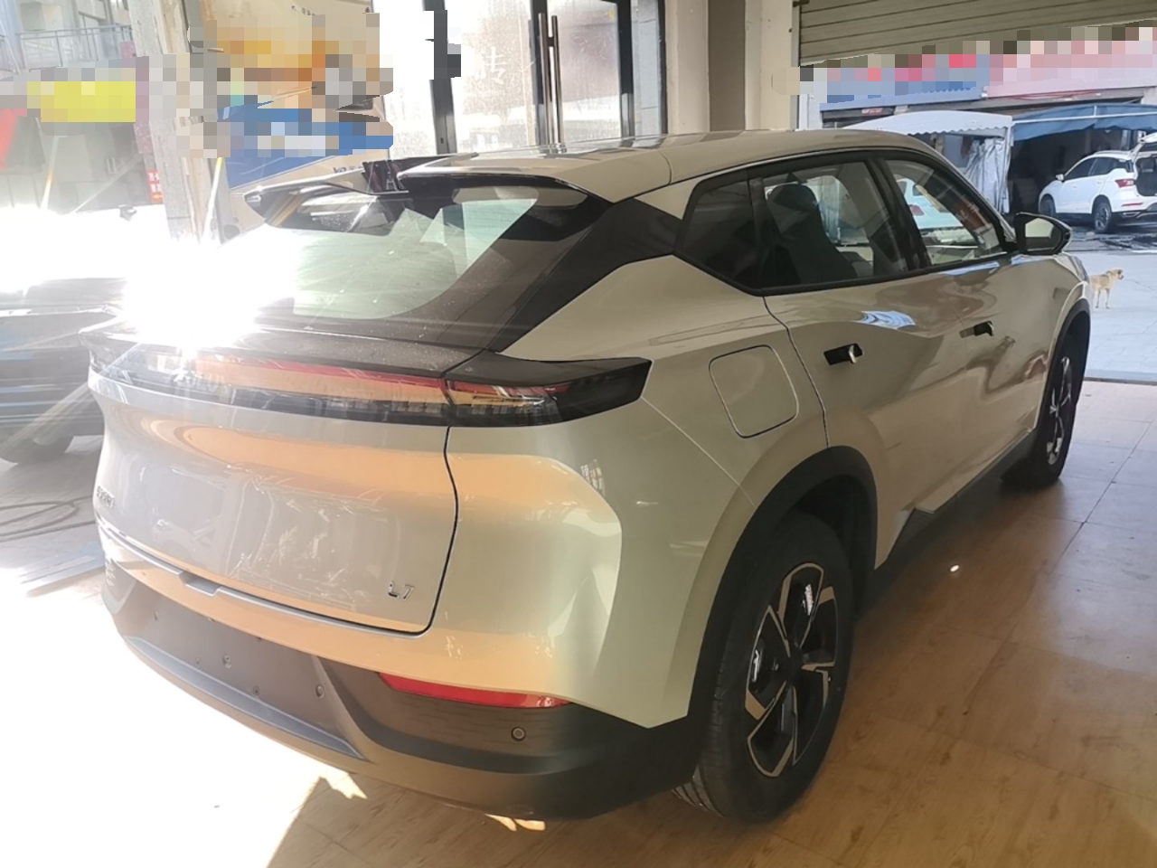 Dongfeng Aeolus L7 New Energy 2026 Model 530 Leisure Edition — снимка 6