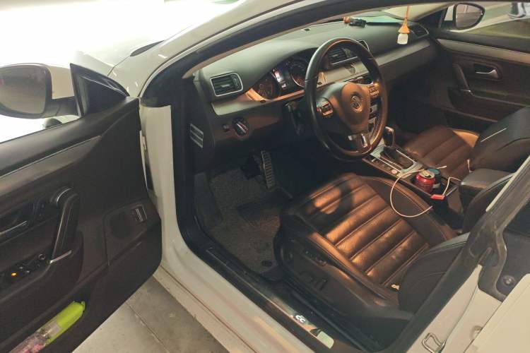 Used Volkswagen CC 2016 1.8TSI Luxury Model Driver Seat