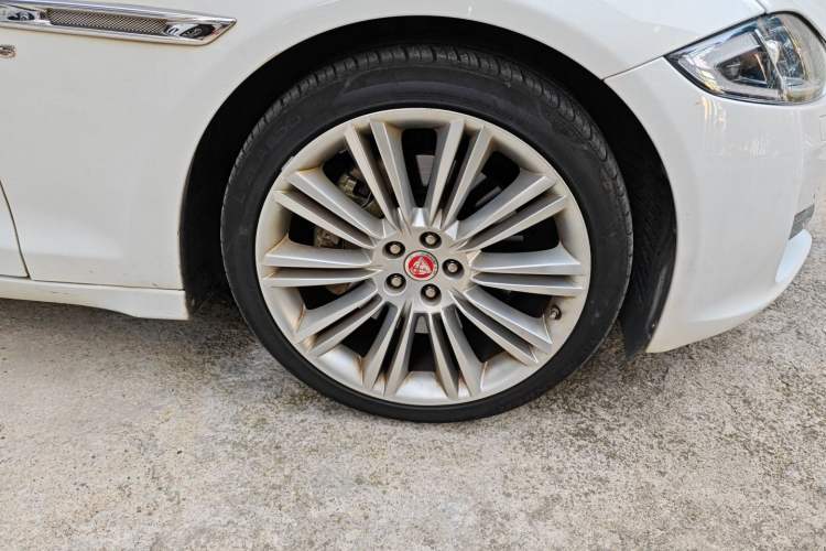 Used Jaguar XJ 2018 XJL 3.0 SC Two-Wheel-Drive Elegant Business Edition