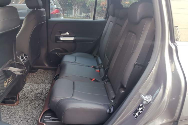 Used Mercedes-Benz GLB 2021 GLB 200 Dynamic Edition Left Rear Seat