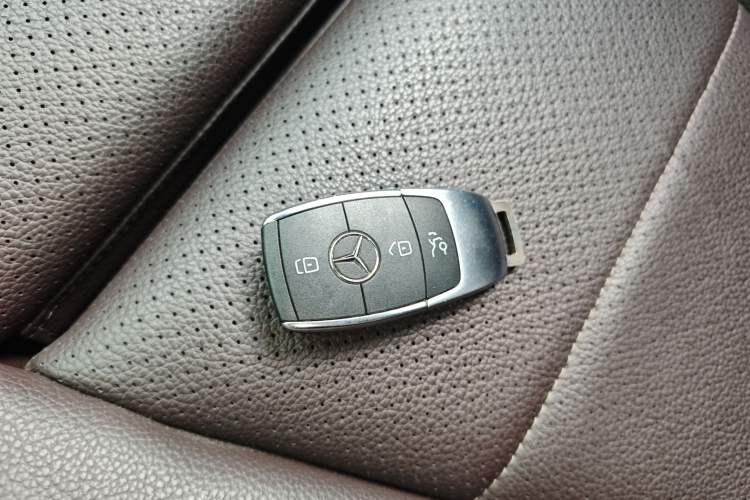 Used Mercedes-Benz GLC 2021 GLC 300 L 4MATIC Dynamic Model