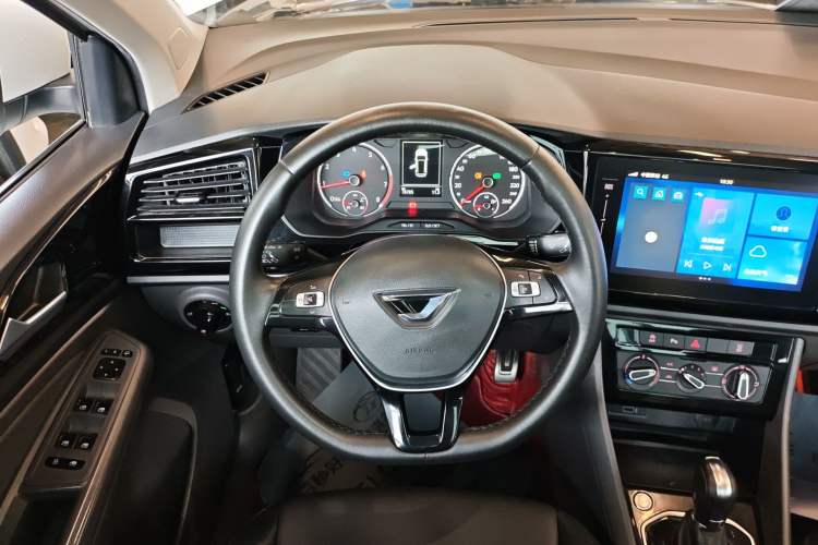 Used Jetta VS7 2020 1.4T Automatic Enjoyment Model Steering Wheel