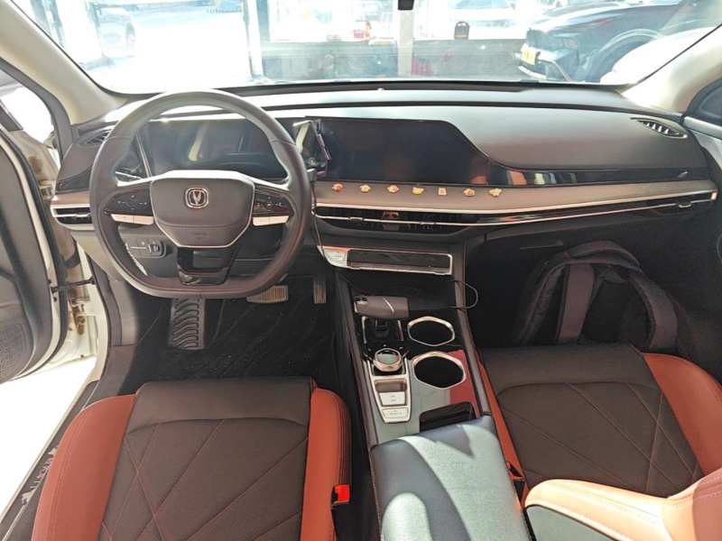 Used CHANGAN Eado 2022 PLUS Blue Whale NE 1.4T GDI DCT Prestige Edition — 9