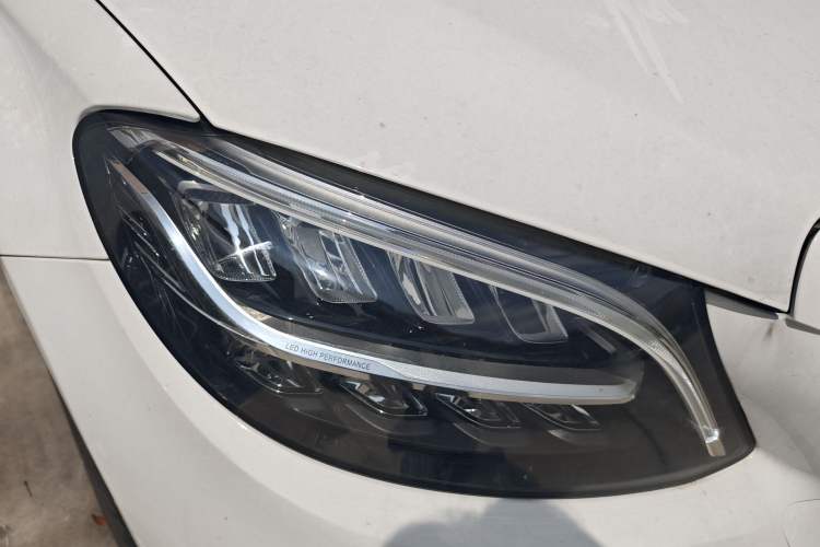 Used Mercedes-Benz C-Class 2021 C 200 L Fashion Edition Sport Version Right Front Headlight