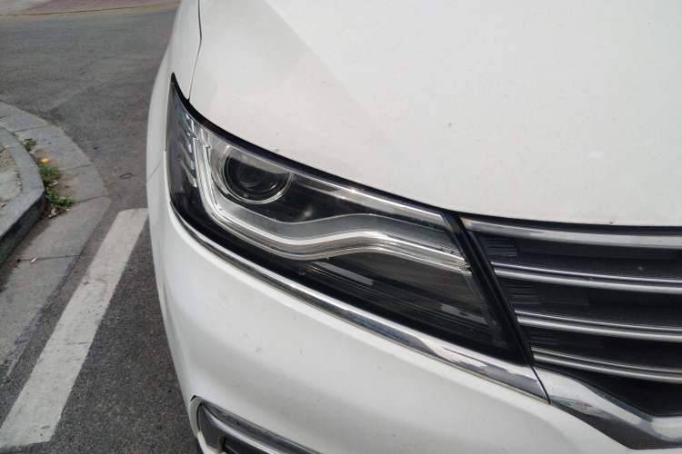 Used Roewe RX5 2018 20T Two-Wheel Drive Automatic Flagship Edition
