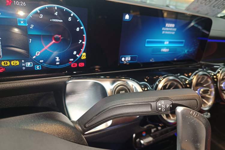 Used Mercedes-Benz GLB AMG 2021 AMG GLB 35 4MATIC Gear Lever