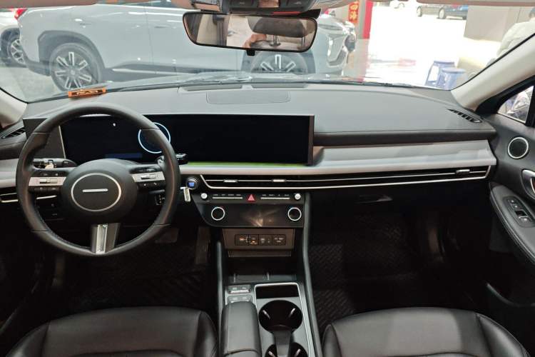 Used Hyundai Sonata 2024 1.5T Pro
