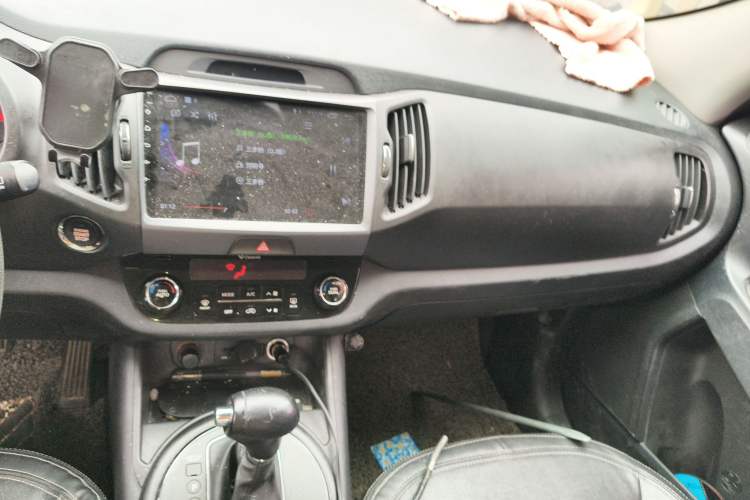 Used Kia Sportage R 2012 2.0L Automatic Two-Wheel Drive GLS
