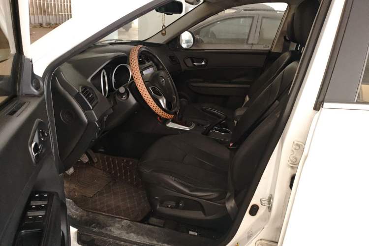 Used GAC Trumpchi GS5 2014 2.0L Manual Two-Wheel Drive Anniversary Value Edition