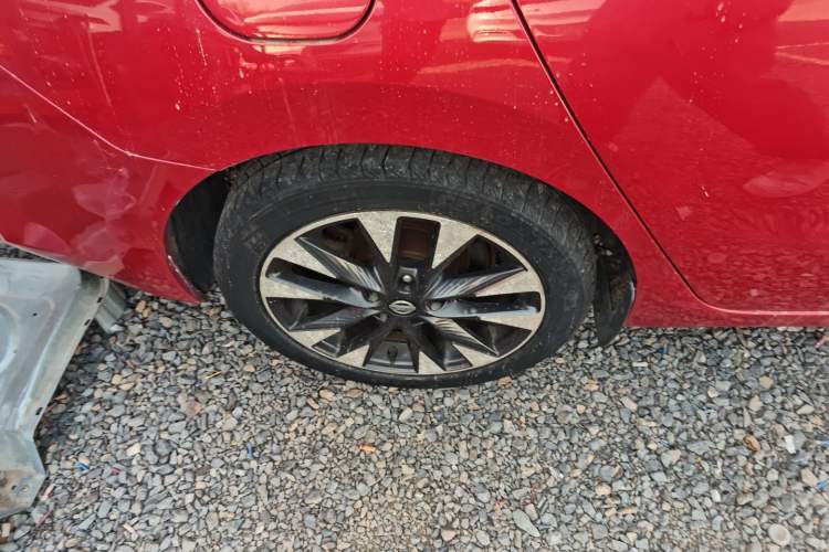 Used Nissan Lannia 2016 1.6L CVT Smart Cool Edition
