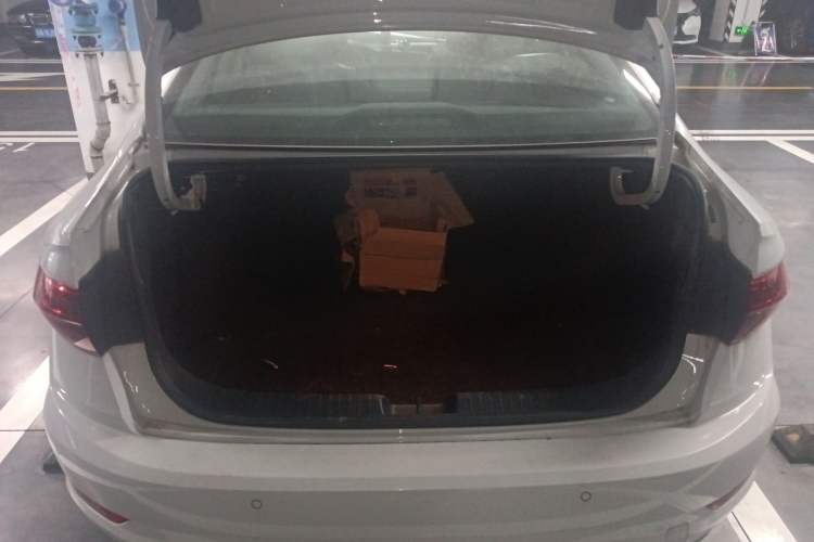 Used Volkswagen Sagitar 2019 200TSI DSG Comfort Version China VI Standard
