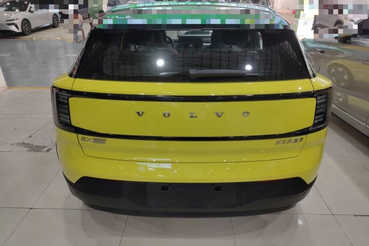 Used Volvo EX30 2025 Rear-Drive Long-Range Version Ultra Rear