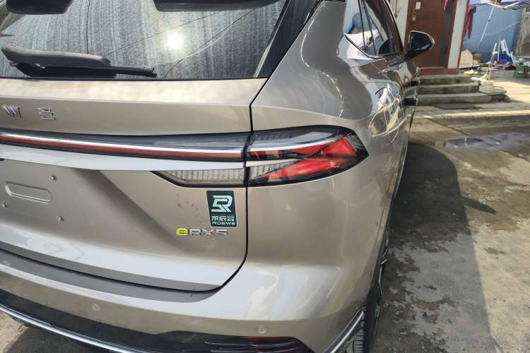 Used Roewe RX5 New Energy 2023 eRX5 Super Hybrid Prestige Edition Right Rear Taillight