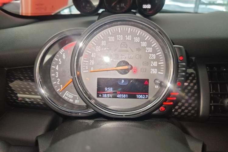 Used MINI 2016 2.0T COOPER S Performance Edition Five-Door Version
