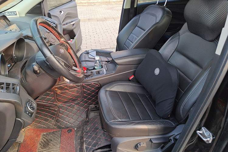 Used Ford Kuga 2017 EcoBoost 180 Two-Wheel-Drive Platinum Edition