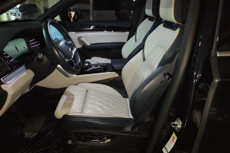 Used BYD Tang New Energy 2022 DM-p 215 km All-Wheel-Drive Deluxe Model