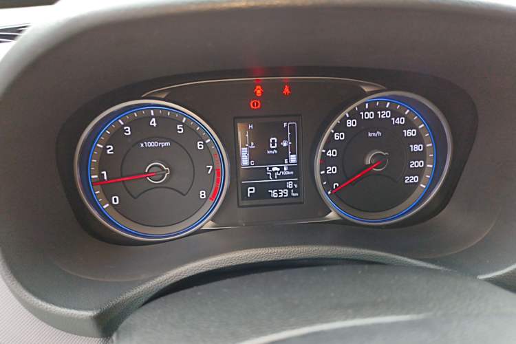 Used Hyundai ix25 2017 1.6L Automatic Smart Version Instrument Cluster