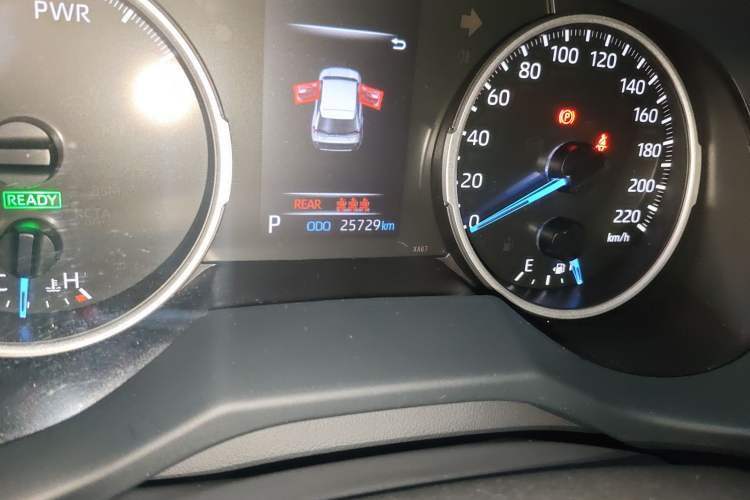 Used Toyota Wildlander 2020 Dual-Engine 2.5L E-CVT Two-Wheel Drive Leading Edition