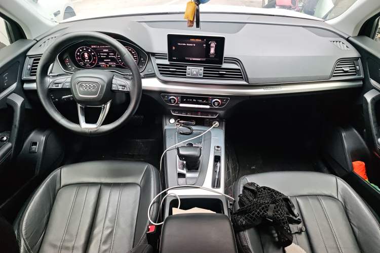 Used Audi Q5L 2020 Updated 40 TFSI Prestige Fashion Edition
