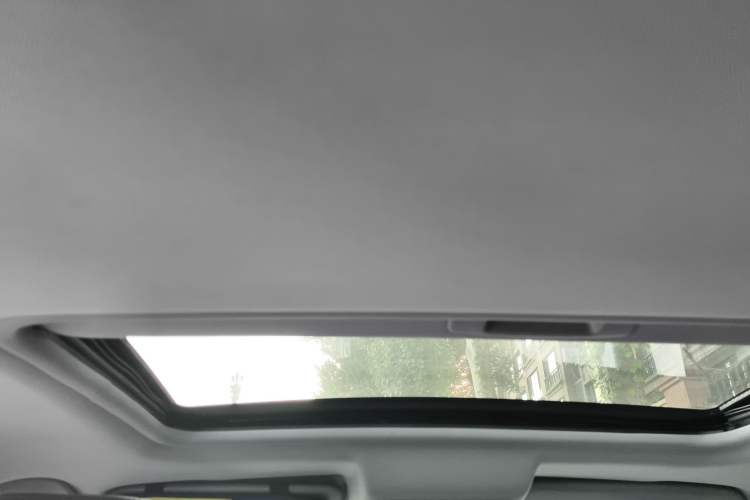 Used Peugeot 3008 2013 1.6THP Automatic Prestige Edition Headliner