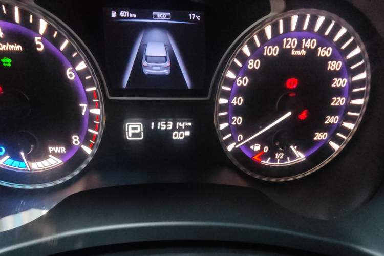 Used Infiniti QX60 2016 2.5 S/C Hybrid Two-Wheel-Drive Excellence Edition China V Standard