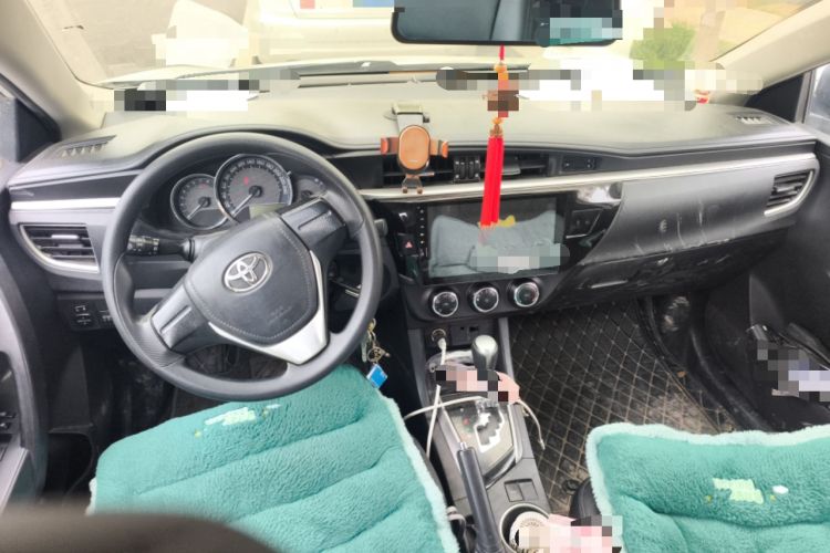 Used Toyota Levin 2016 1.6G CVT Elite Edition Center Console