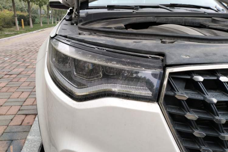 Used Zotye T700 2017 1.8T Dual-Clutch Luxury Model