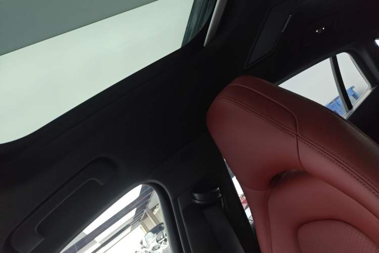 Used Porsche Panamera 2019 Panamera Executive Long Wheelbase 2.9T Headliner