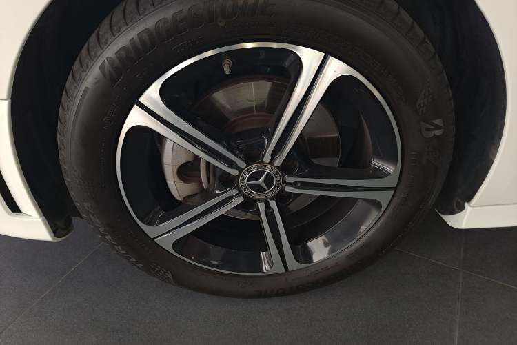 Used Mercedes-Benz A-Class 2022 Revised Version A 200 L Sport Sedan Fashionable Style