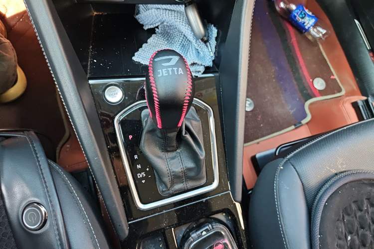 Used Jetta VS5 2023 280TSI Automatic Enjoyment Model
