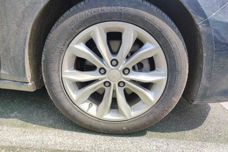 Used Chevrolet Malibu XL 2019 535T CVT Active Version Right Front Wheel Hub