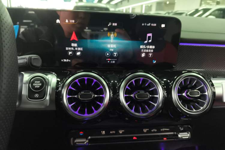 Used Mercedes-Benz GLB AMG 2023 AMG GLB 35 4MATIC