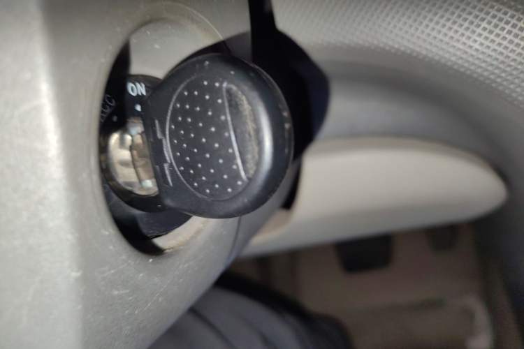 Used Chevrolet Sail 2013 Sedan 1.2L AMT Ideal Edition