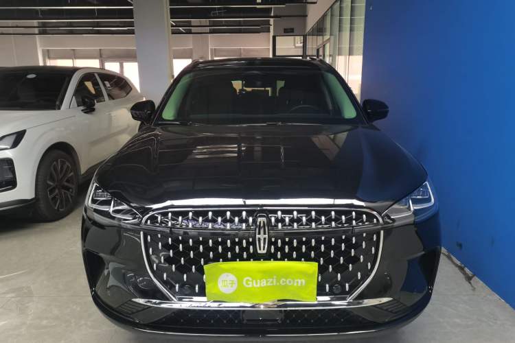 Used Lincoln Corsair 2024 2.0T Two-Wheel Drive Deluxe Edition
