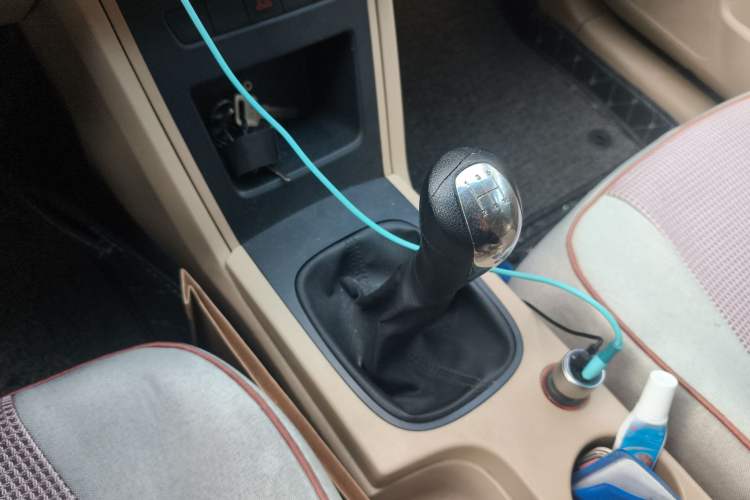 Used Roewe 350 2015 1.5L Manual Luxury Sunroof Edition