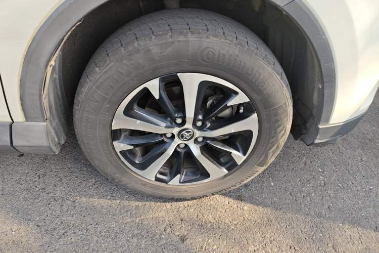 Used Toyota RAV4 2016 2.0L CVT Two-Wheel Drive Smart Edition China V Standard