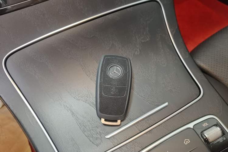 Used Mercedes-Benz C-Class 2020 C 260 L Sport Edition Interior 1