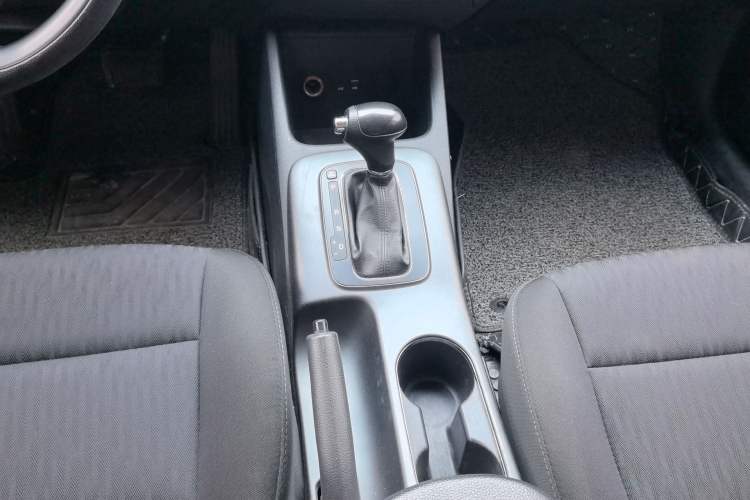 Used Kia K3 2015 1.6L Automatic GL