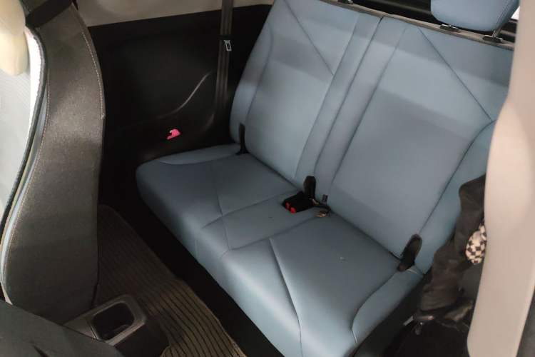 Used Chery QQ Little Ant 2022 Sweet Pink Edition Low-Sugar Version Lithium Iron Phosphate 29.2 kWh 30 kW 301 km Left Rear Seat