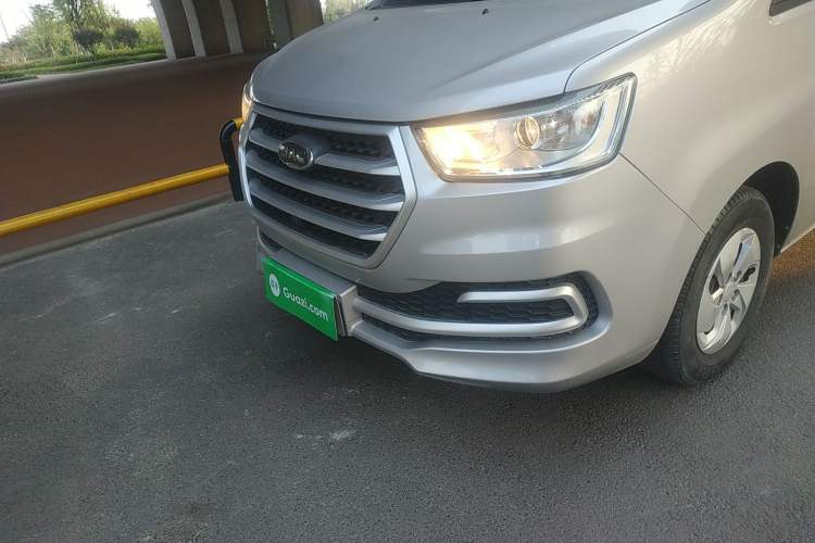 Used JAC Refine M4 2019 Business & Travel Series 2.0L Manual Speed Edition China VI Standard