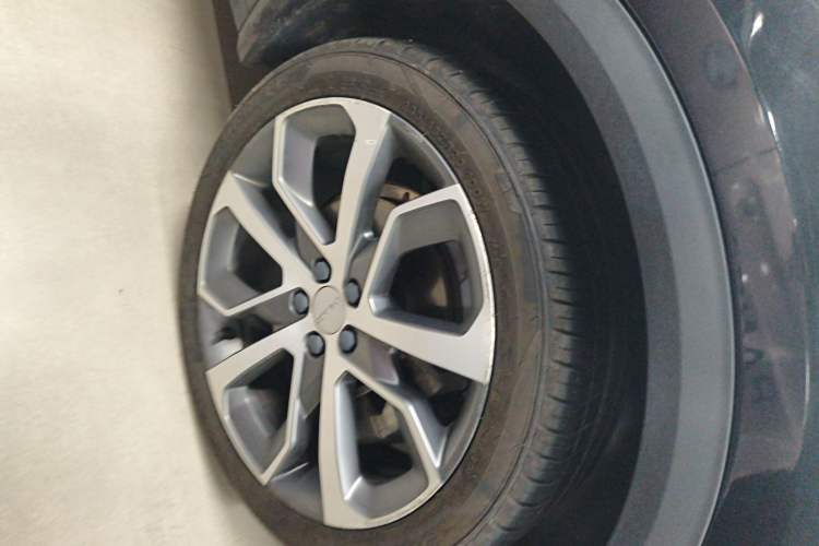 Used Lynk & Co 05 2020 2.0TD Four-Wheel Drive HypeHalo Right Front Wheel Hub