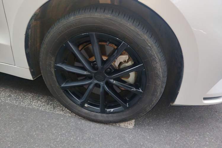 Used Geely Auto Emgrand GT New Energy 2021 1.5T ePro Enjoyment Edition Exterior 7